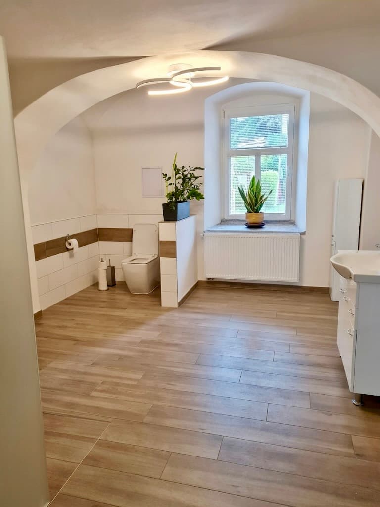 Koupelna – obklady a dlažba